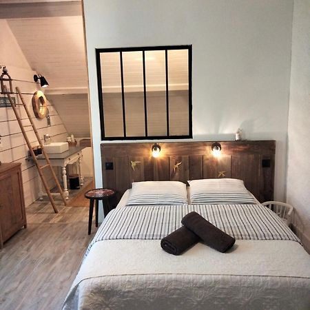 Chambre Telma 2 Pers Avec Piscine "Mon Lit Au Pre" Couples Ou Femmes Seulement Pontours Екстериор снимка